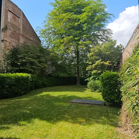 Apartamento De 90m² Situé Dans Le Vieux-lille. Lila