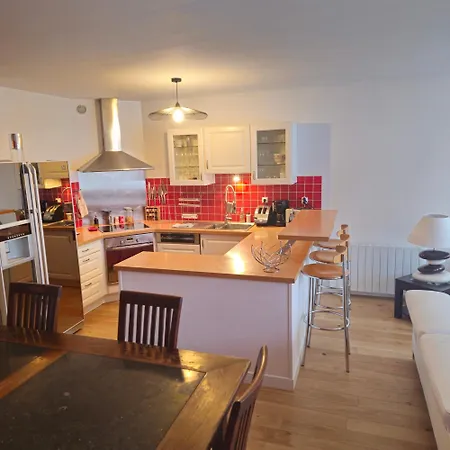 Διαμέρισμα De 90m² Situe Dans Le Vieux-lille. *